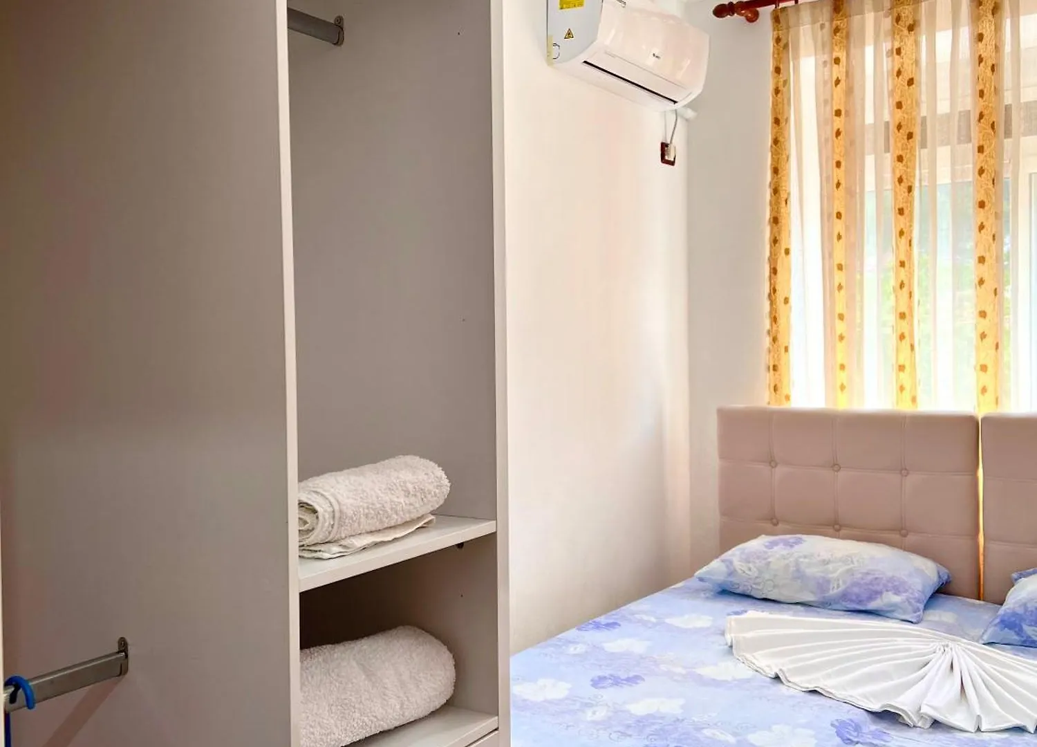 Star Center Apartment Permet