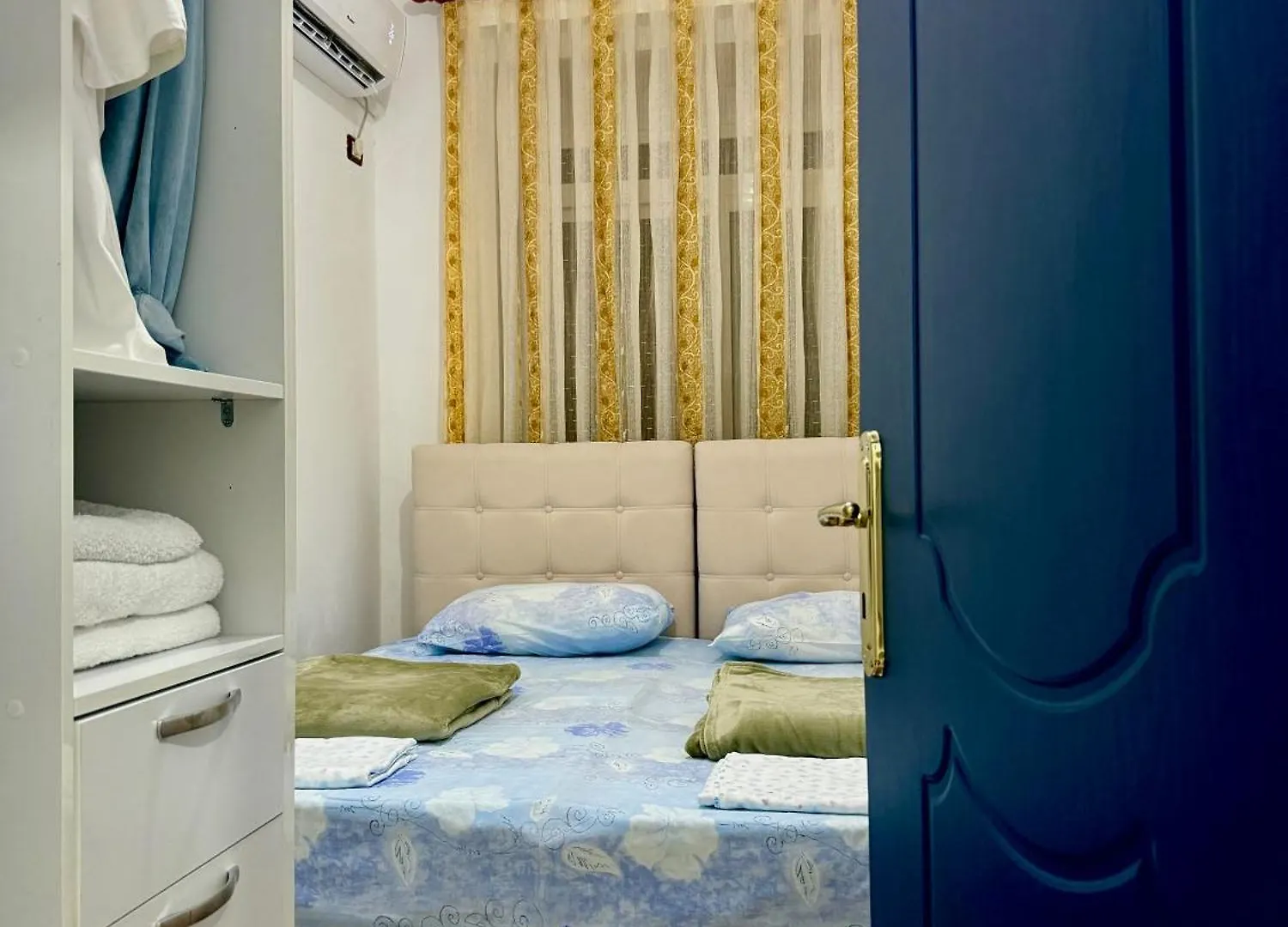 Star Center Apartment Permet 0*,
